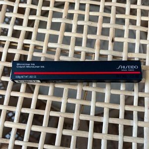 Shiseido Microliner Ink Crayon Yellow